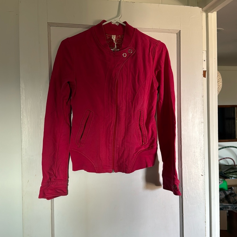 Lululemon pink jacket
